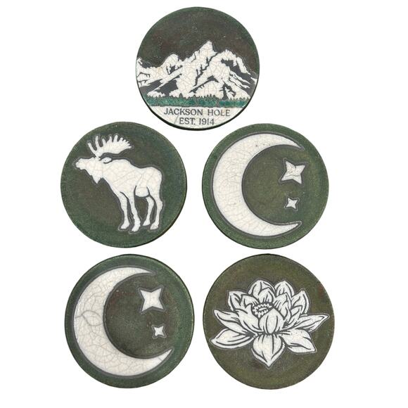 Raku Potteryworks Jeremy Diller‎ Signed Set of 5 Coasters Lotus Moose Moon - Picture 1 of 12